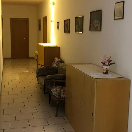 Beverly * Τζεσόλο Λίντο